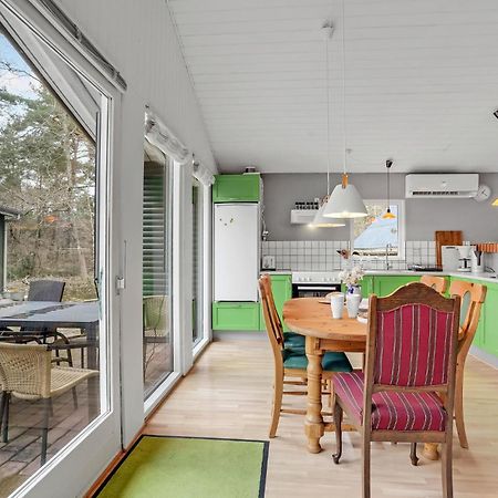 Beautiful Home In Herning With Kitchen Kültér fotó