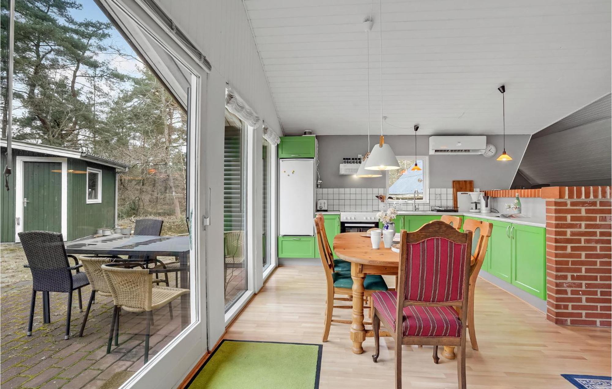 Beautiful Home In Herning With Kitchen Kültér fotó