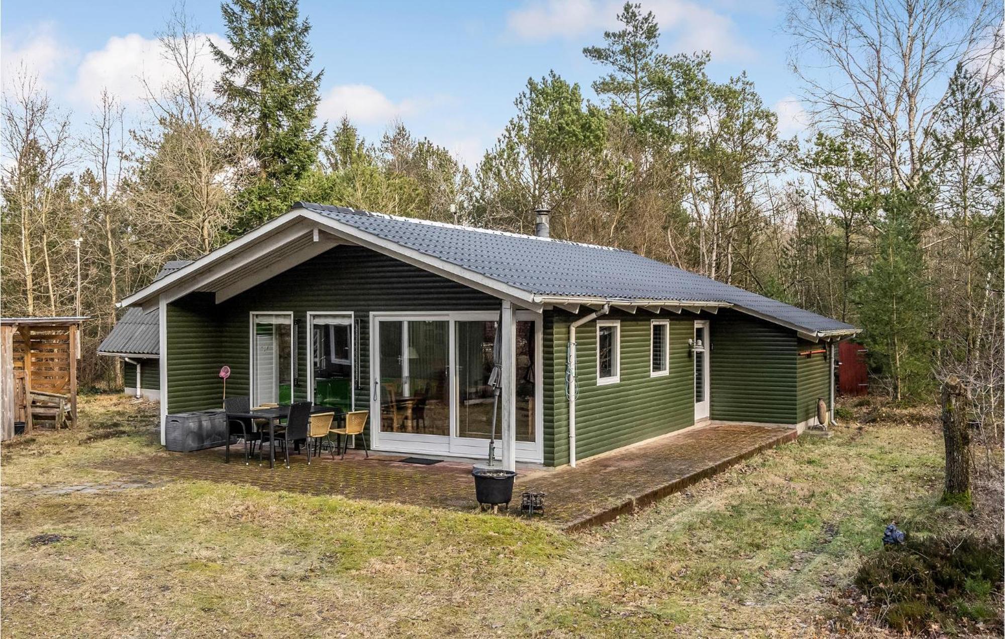 Beautiful Home In Herning With Kitchen Kültér fotó